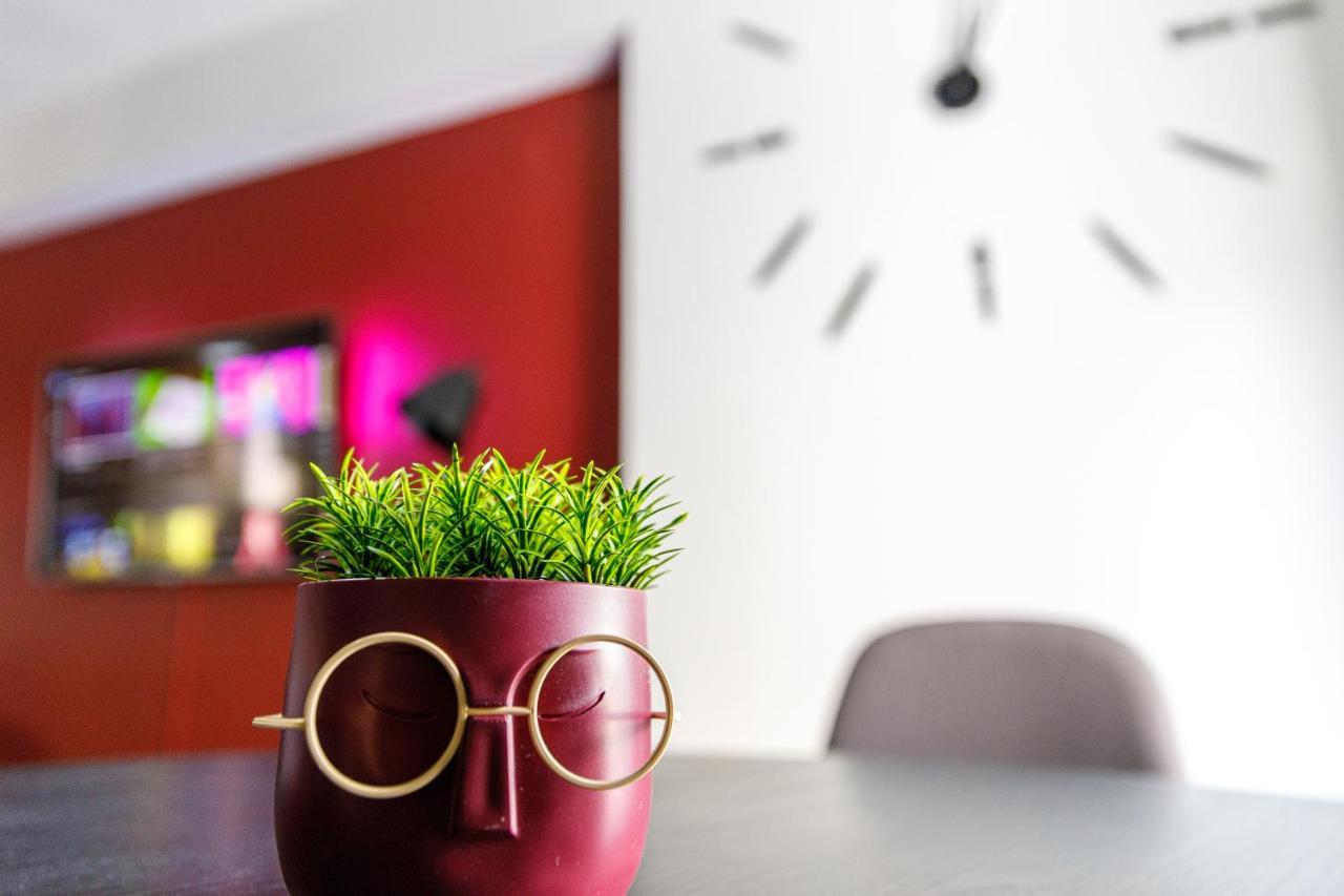 Blaze Studios & Apartments Ксанти Экстерьер фото