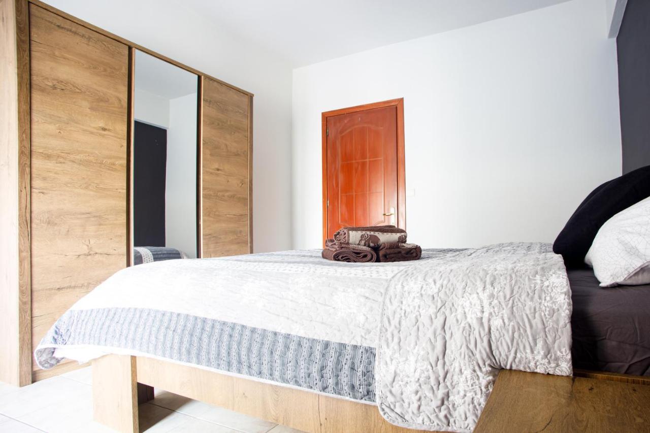 Blaze Studios & Apartments Ксанти Экстерьер фото