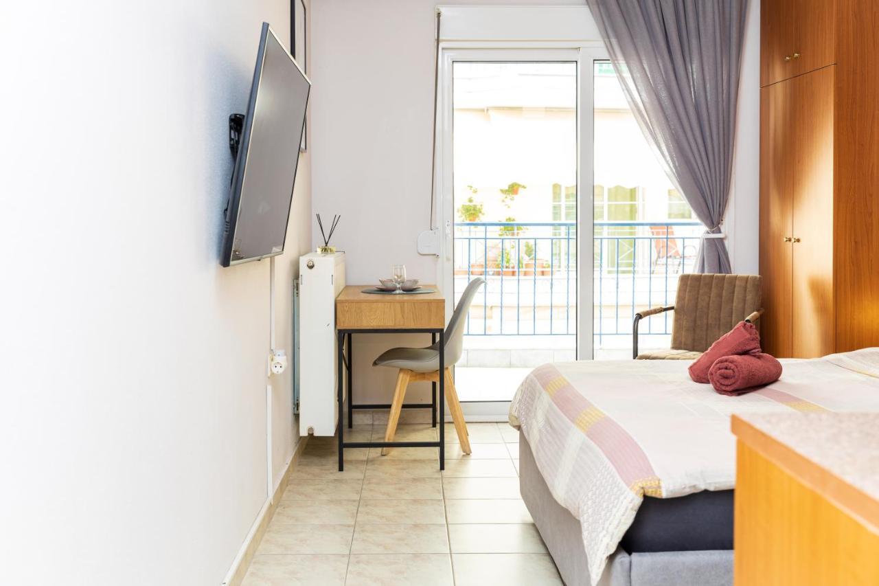 Blaze Studios & Apartments Ксанти Экстерьер фото